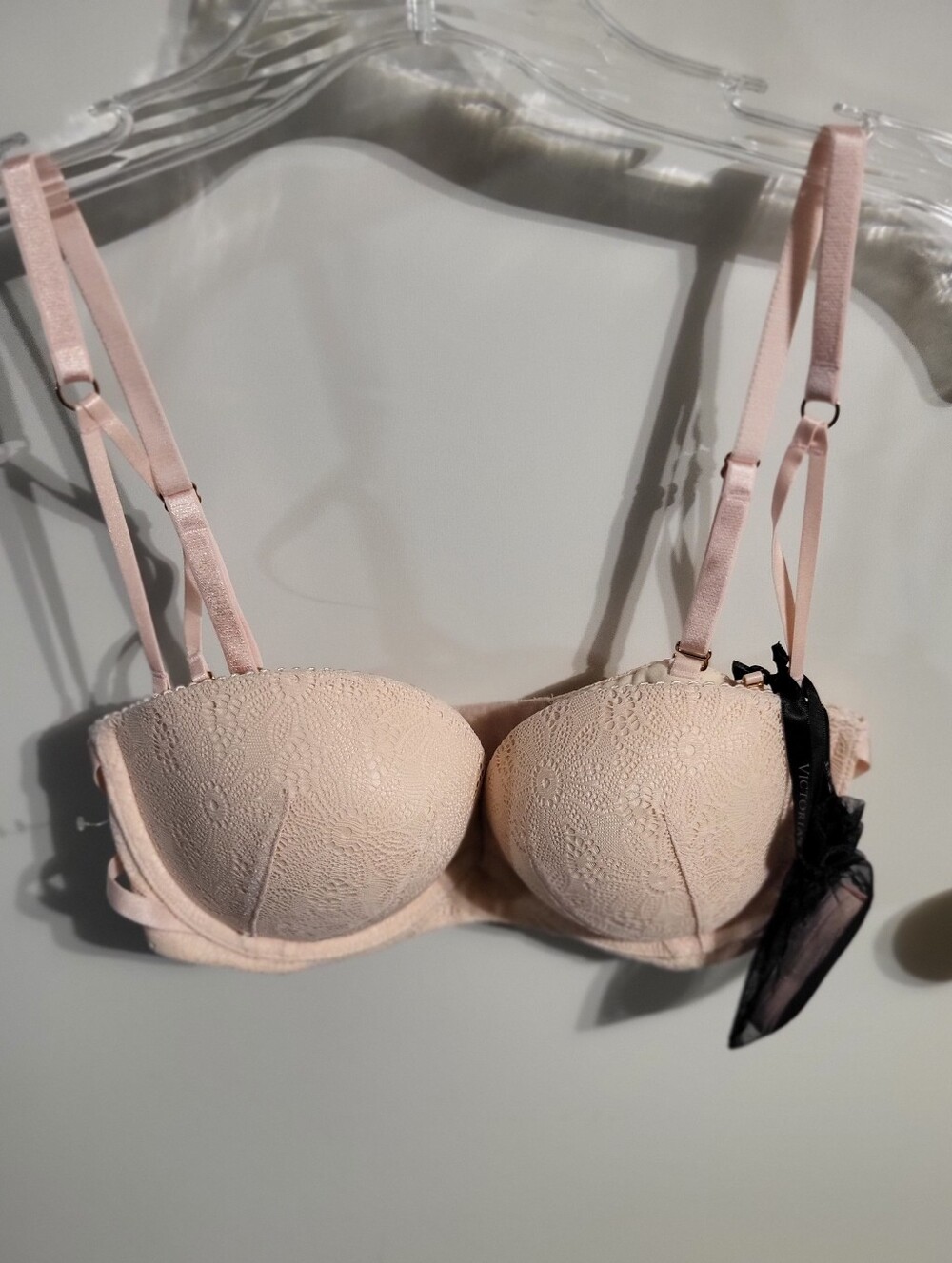 Victoria's Secret Powder Pink Push-Up Strappy Bra NWOT SZ 32D